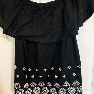 Mexican style off-the-shoulder top
